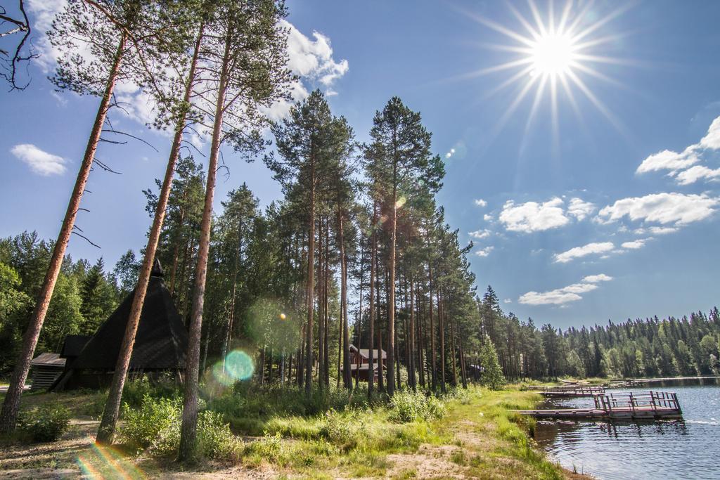 Lomaperkkioe Cottages Kajaani Ruang foto
