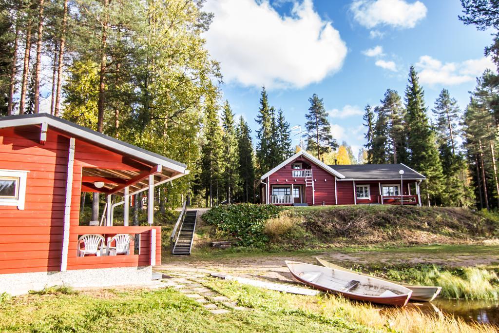 Lomaperkkioe Cottages Kajaani Ruang foto