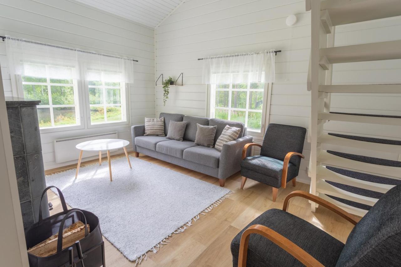 Lomaperkkioe Cottages Kajaani Bagian luar foto