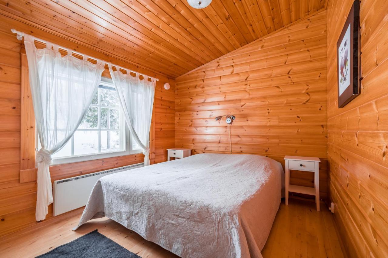 Lomaperkkioe Cottages Kajaani Bagian luar foto