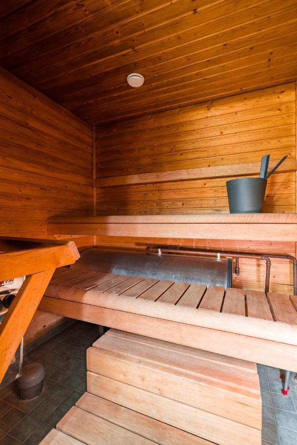 Lomaperkkioe Cottages Kajaani Bagian luar foto
